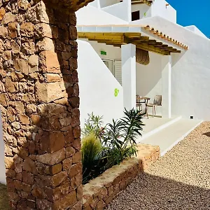 Chumbera Formentera , Cala Saona Spagna