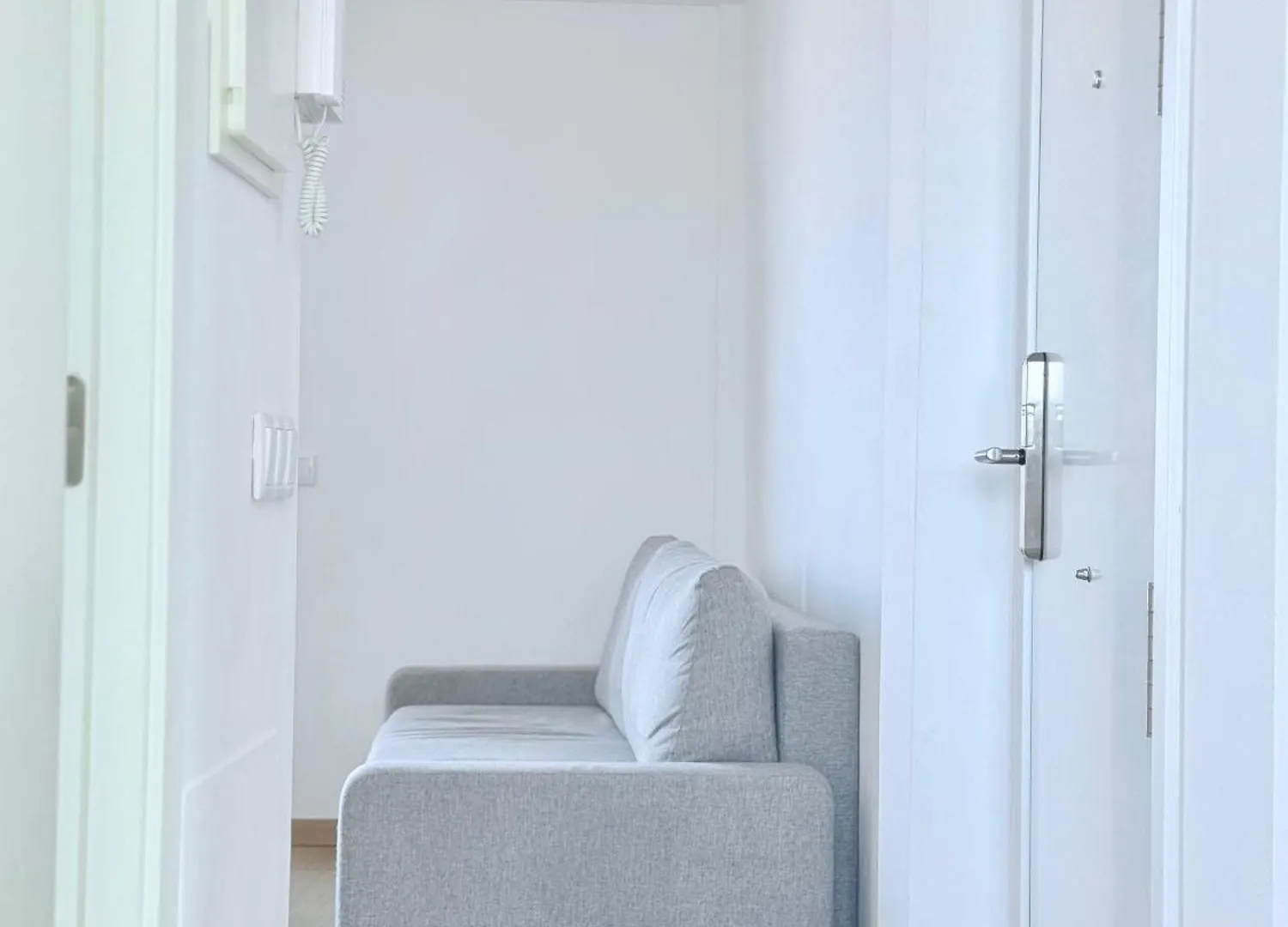 Tarragona Apartments 0*,